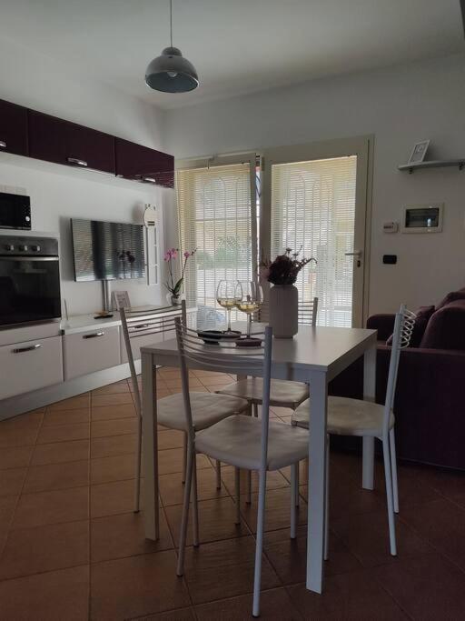 Ross House Apartment Fiumicino Exterior photo